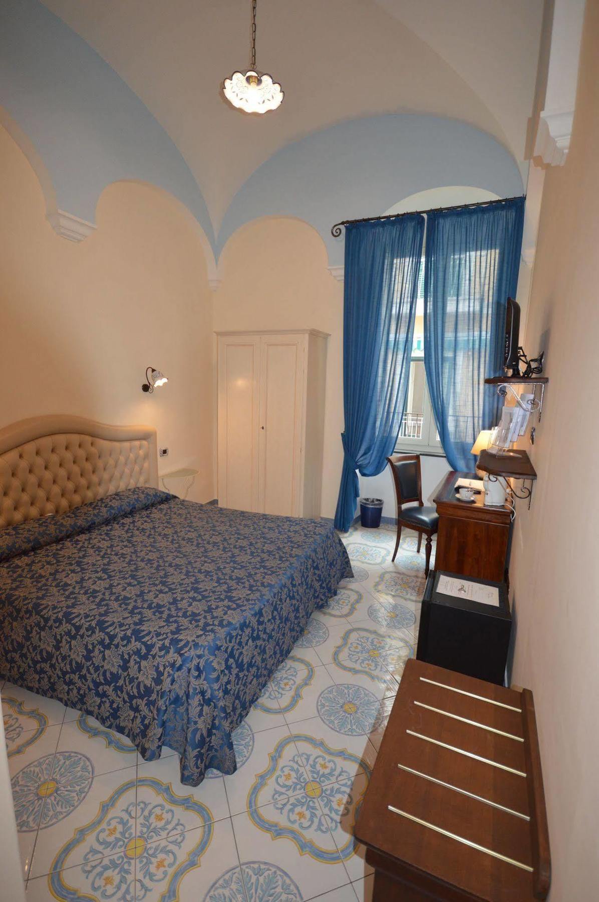 B&B Palazzo Pisani Amalfi Luaran gambar